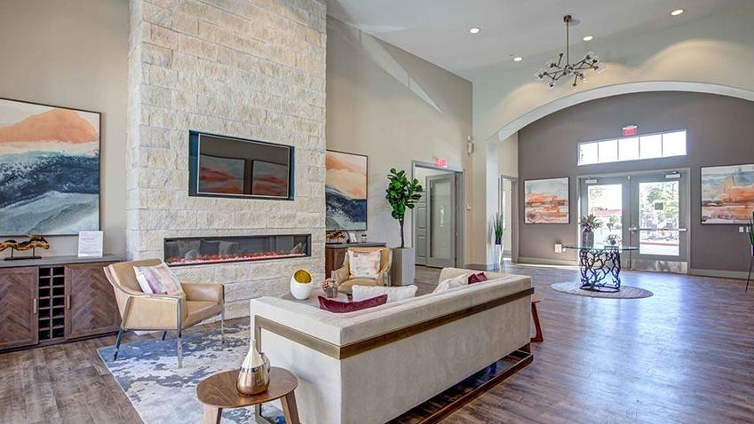 CenterPoint, Las Vegas - (see pics & AVAIL)